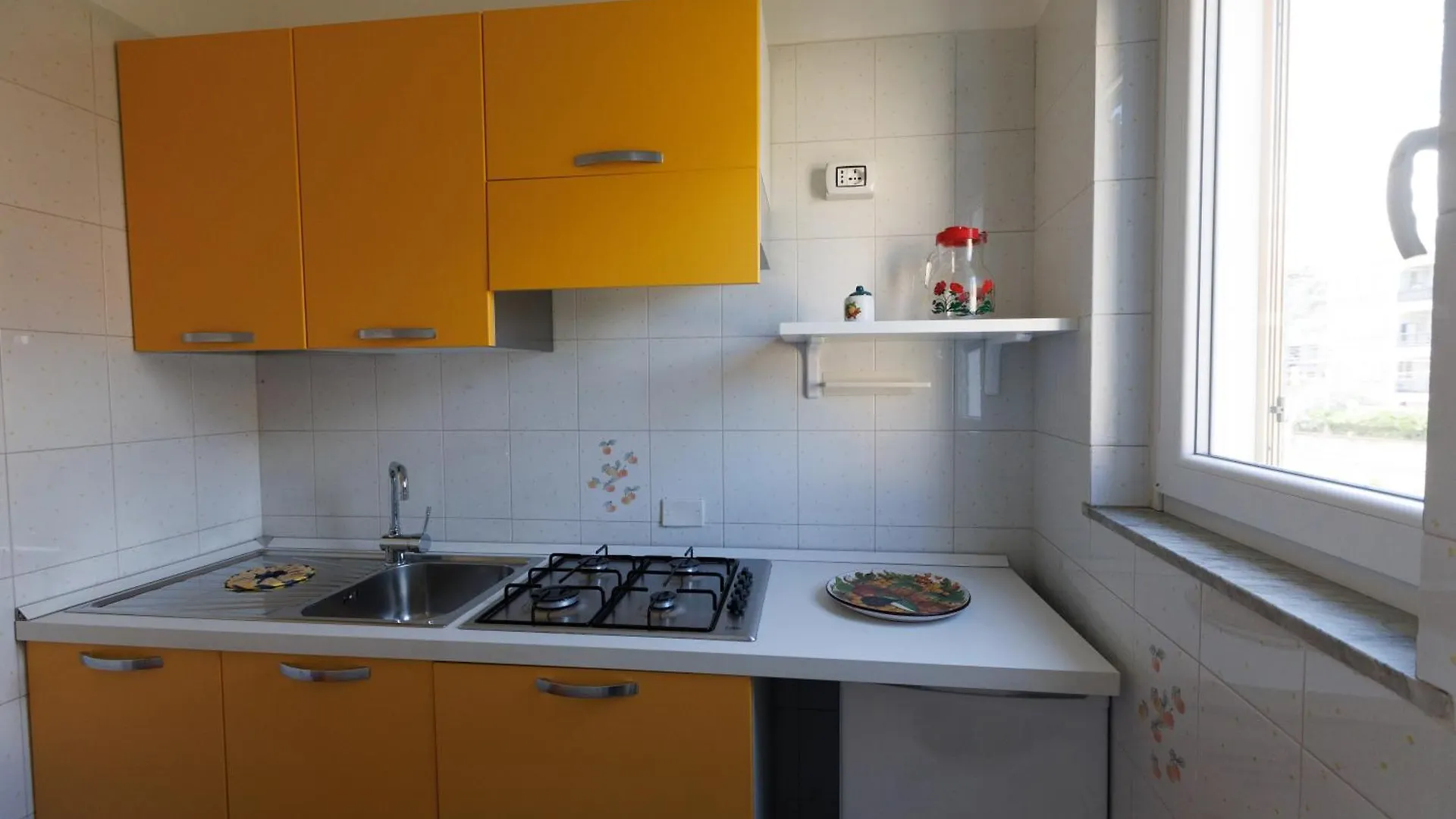 Donna Rosalia Apartments تْرابْيا