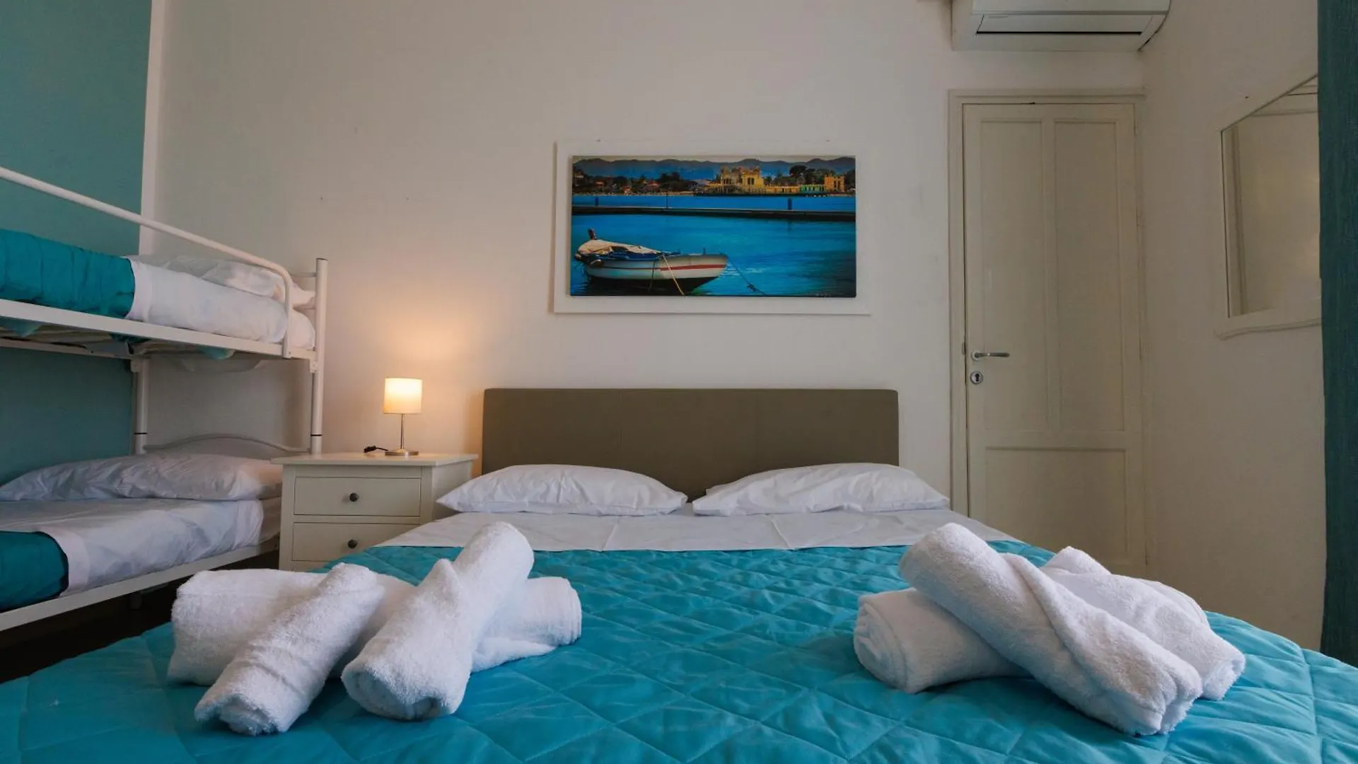 Donna Rosalia Apartments تْرابْيا